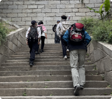 英铂秦岭团建全记录｜寻禅问道，共攀高峰，在烟火气中凝聚团队力量！